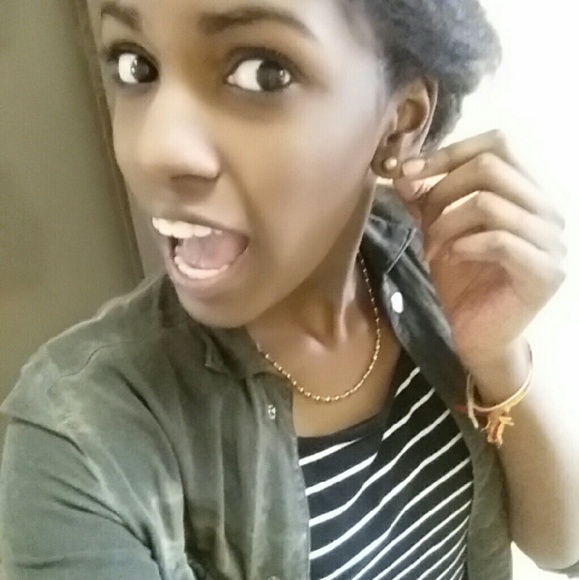 Meet your Posher, Vishaka