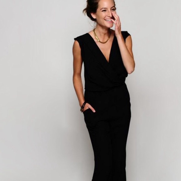 Meet your Posher! ✨EVERYTHING BEYOND IS SOLD✨ - Picture 2 of 2