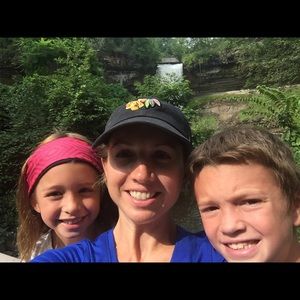 Meet your Posher, Cindy