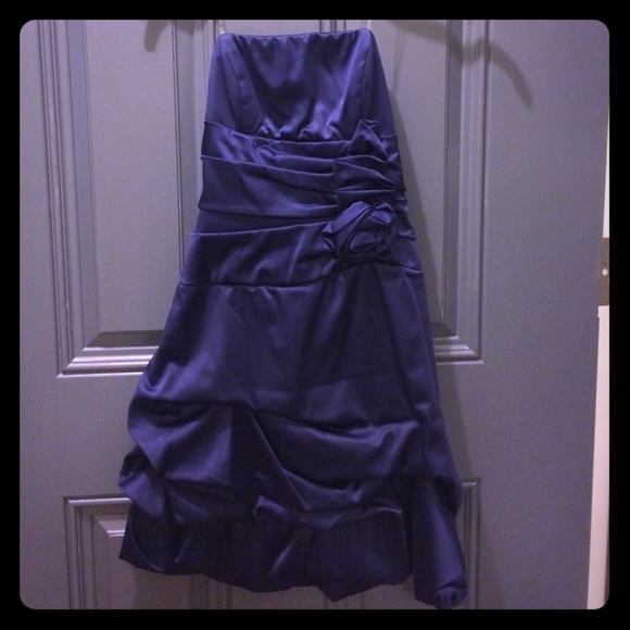 Navy strapless cocktail/formal dress