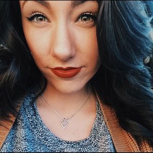 Meet your Posher, Maire