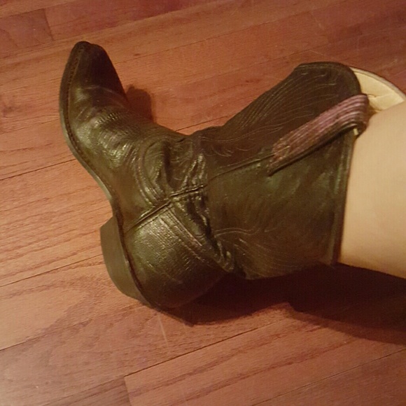 Cowgirls boots
