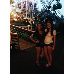 Meet your Posher, Carly