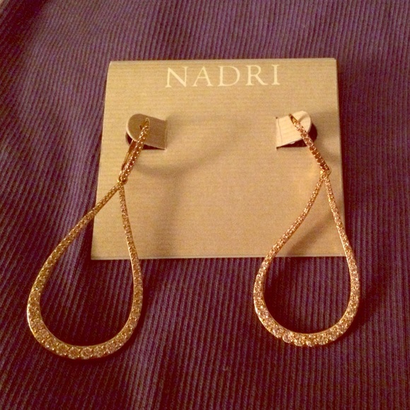Nadri dangle leverback gold tone earrings