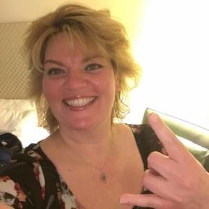 Meet your Posher, Joleen