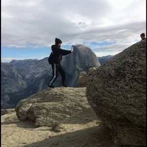 Meet your Posher, Briana