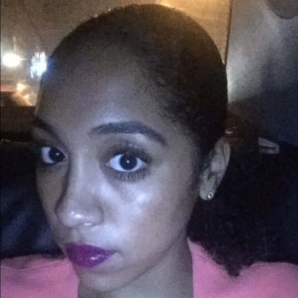 Meet your Posher, Alexandria