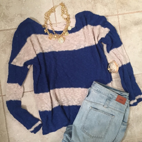 Roxy cross back sweater