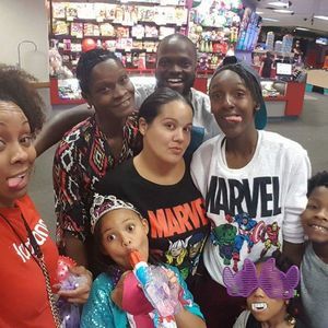 Meet your Posher, Agnes