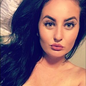 Meet your Posher, Alexandra