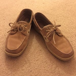 Tan Sperry women's topsider boat shoes