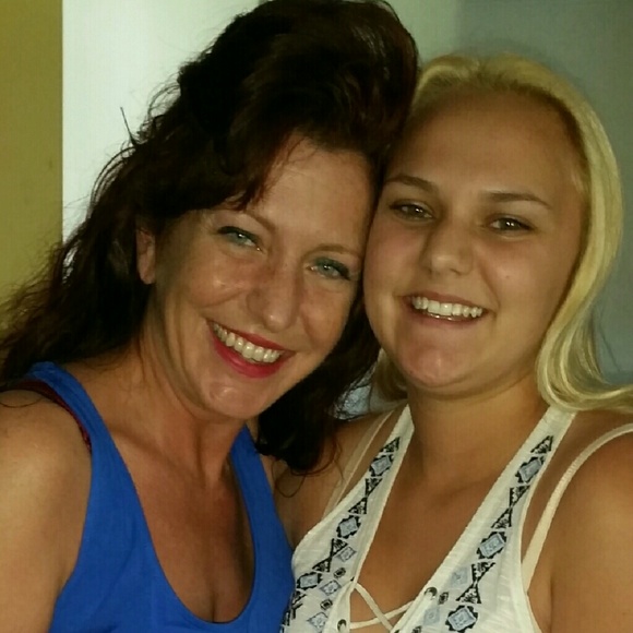 Meet your Posher, Hunter - Picture 4 of 4