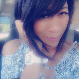 Meet your Posher, Nina