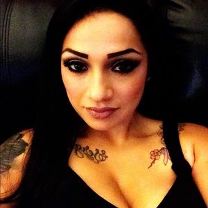 Meet your Posher, Breanna