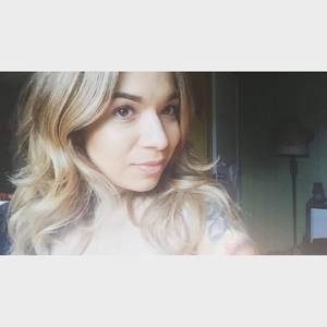 Meet your Posher, Jazmin