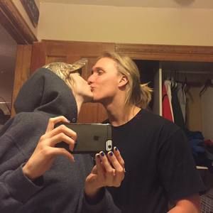 Meet your Posher, Kelcie