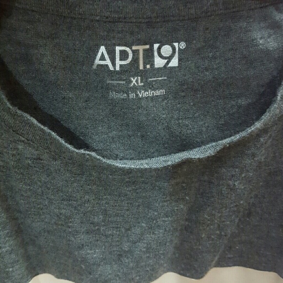 Top - Picture 2 of 3