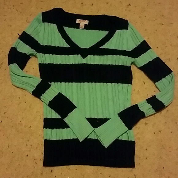 Long sleeve sweater - Picture 1 of 2