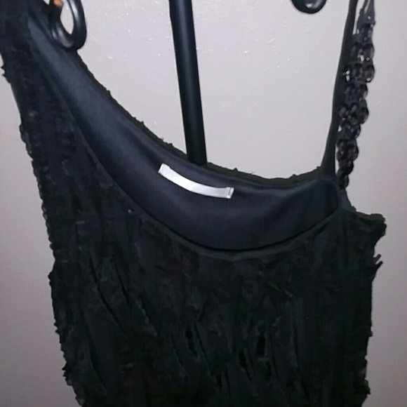 Asymmetrical Ruffle Dress - Picture 2 of 3