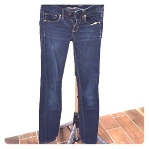 American Eagle dark wash skinny jeans