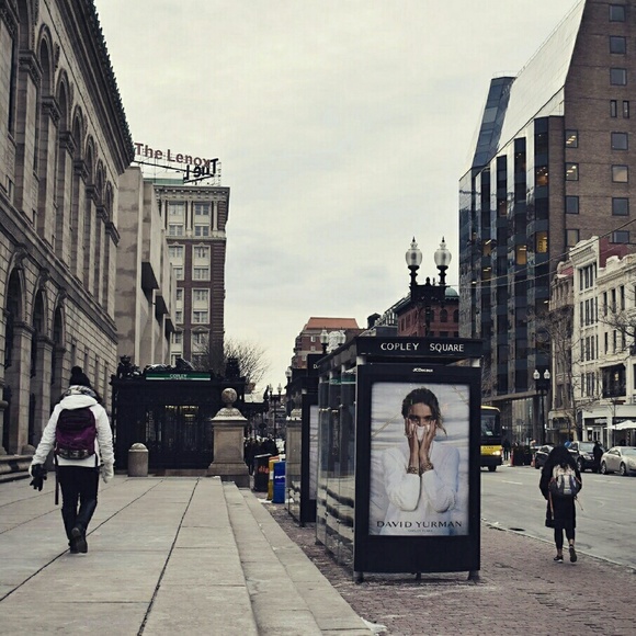 SUGGESTED USER 🎉 Meet your Posher, Amanda 🎉 - Picture 2 of 4