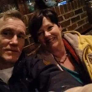 Meet your Posher, Debbie