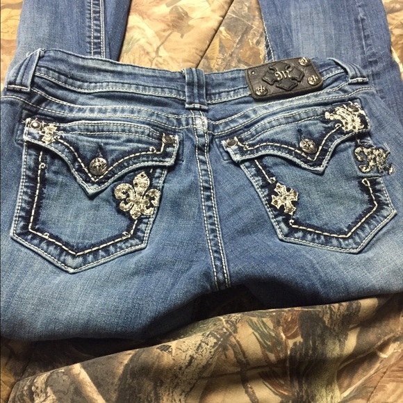 **SOLD** Miss Me Jeans