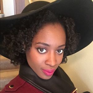 Meet your Posher, Chantel-lee