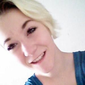 Meet your Posher, Becca