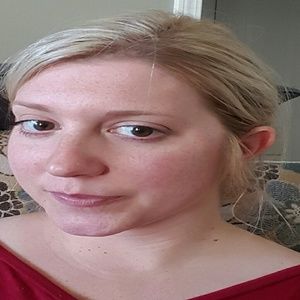 Meet your Posher, Andie