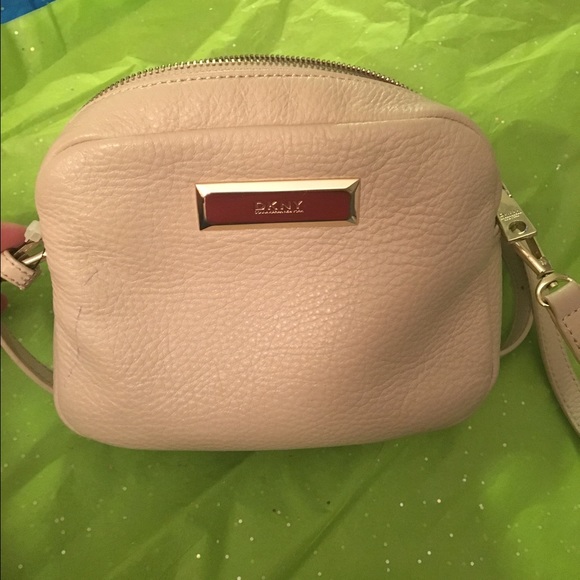 DKNY cross body, small good condition! - Picture 2 of 4