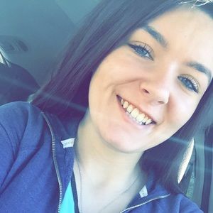 Meet your Posher, Alissa