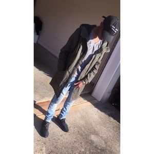 Meet your Posher, Brandon