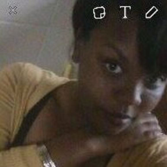 Meet your Posher, Briana