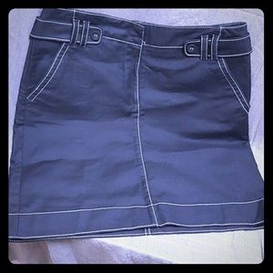 Ann Taylor mini skirt. Size 6.