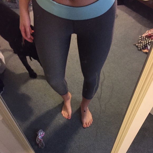 super cute yoga pant capri leggings!