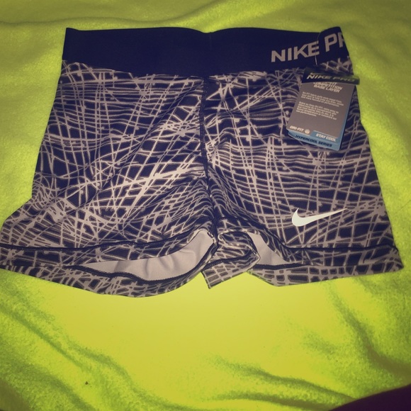 NWT Nike Pro Dri-Fit Spandex Shorts