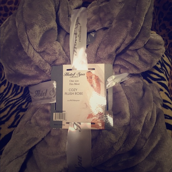 Hotel spa robe