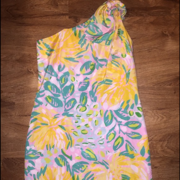 Lilly Pulitzer dress