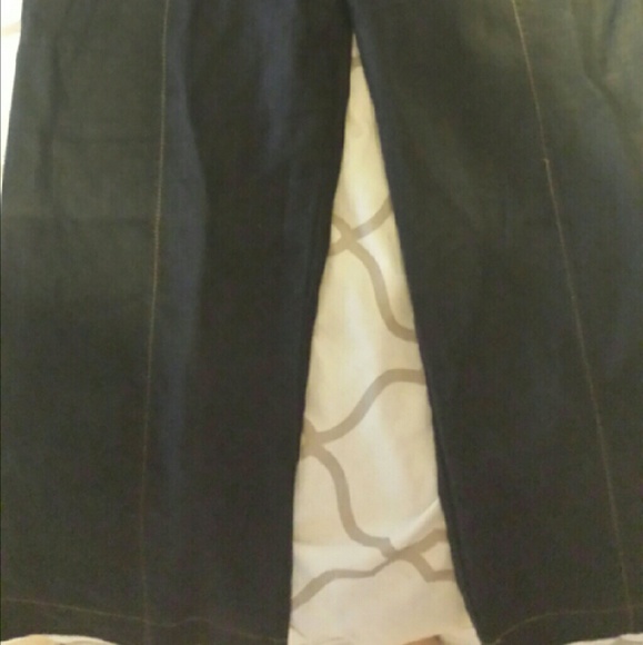 Linen black capri pants - Picture 2 of 3