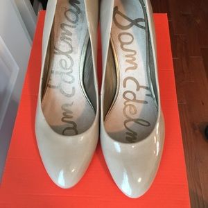Sam Edelman nude shoe size 10