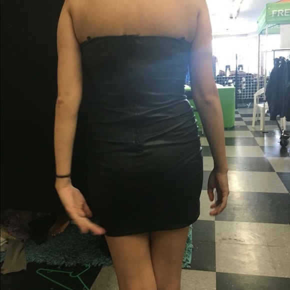 Small black dress by T.F.N.C - Picture 2 of 3