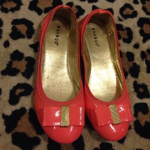 Flats shoes