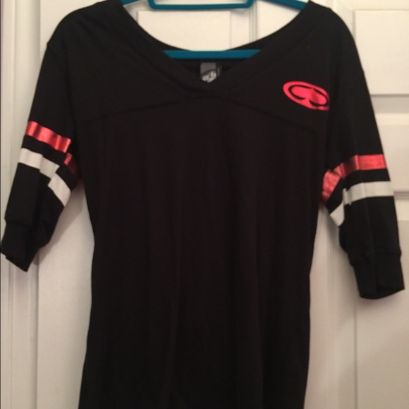 SRH black tee NWOT