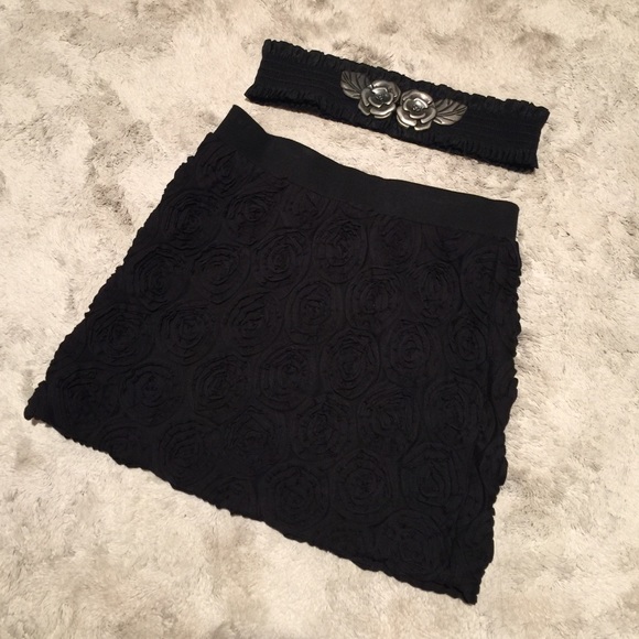TWO Rose Skirt and Belt
