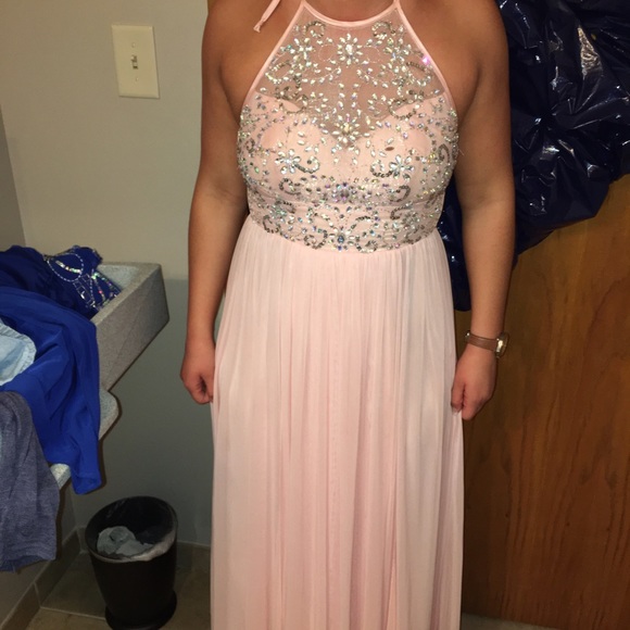 Formal/prom dress - Picture 2 of 2