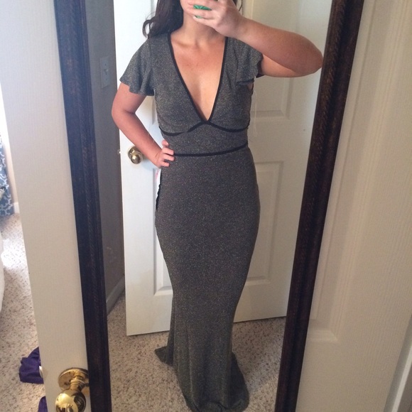 Formal Gown - Picture 1 of 3