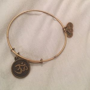 Alex & Ani 🕉 bracelet!
