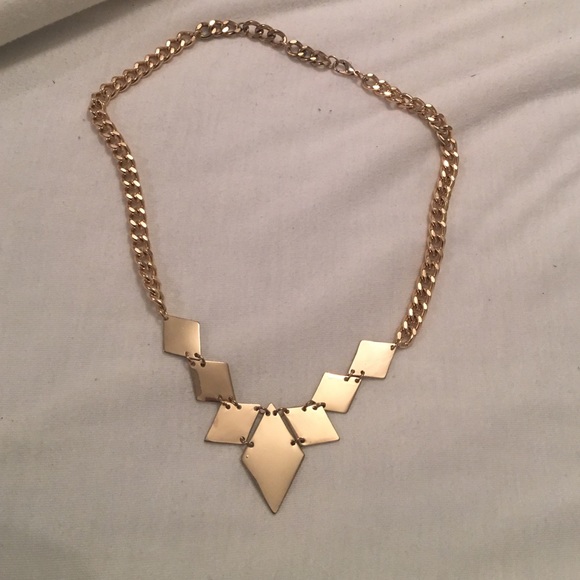 Fancy Funky Gold necklace