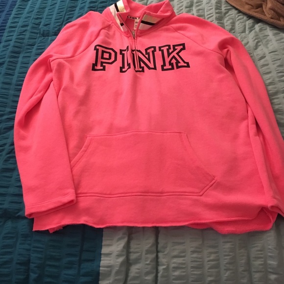 PINK size large half zip sweat shirt